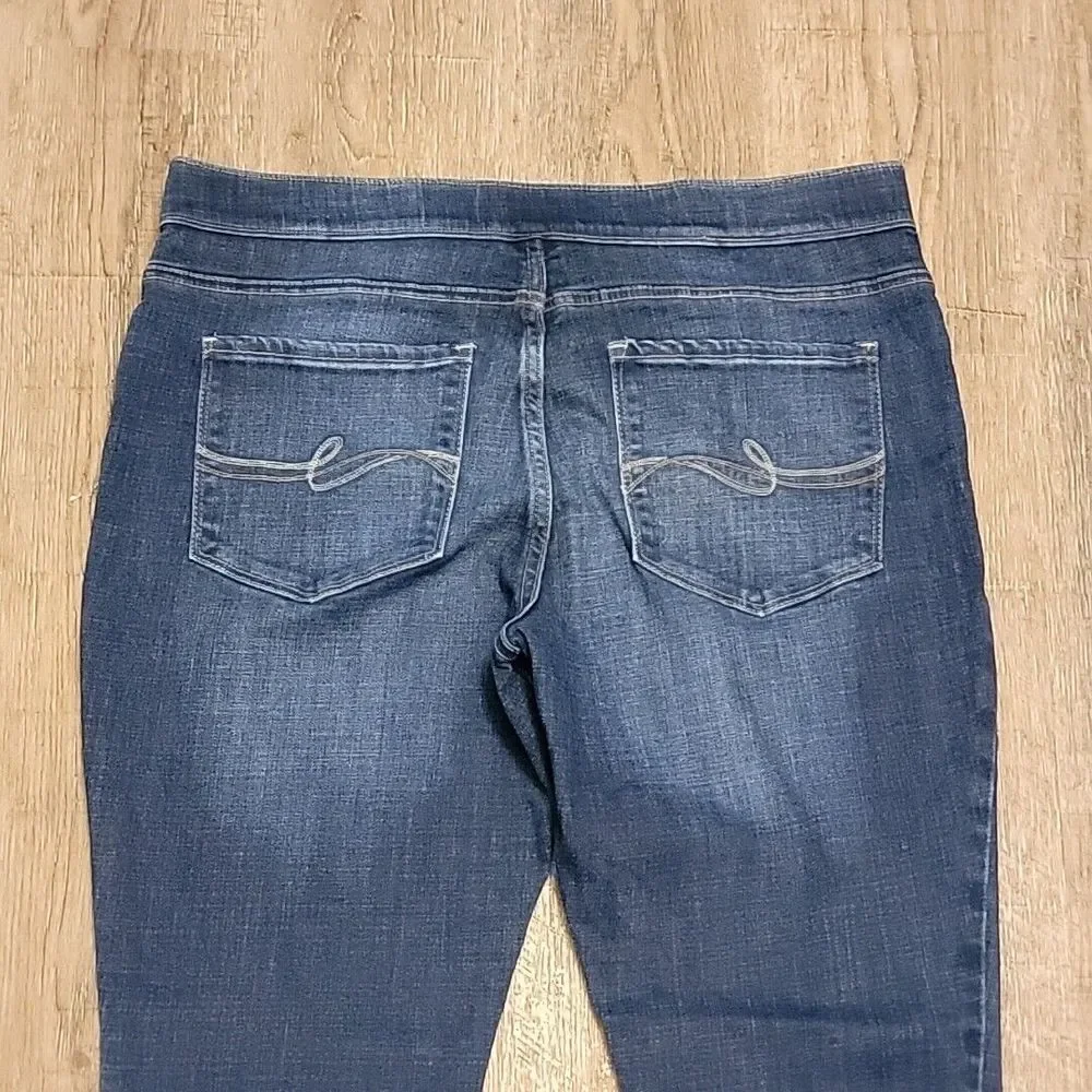 Lee Women's Straight Leg Jeans - Dark Blue - Picture 6 of 7